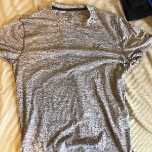 Men’s medium hollister tshirt